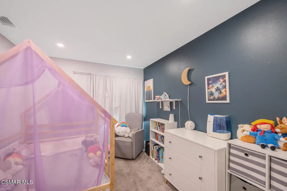 156 Windrose Drive Thousand Oaks, CA 91320