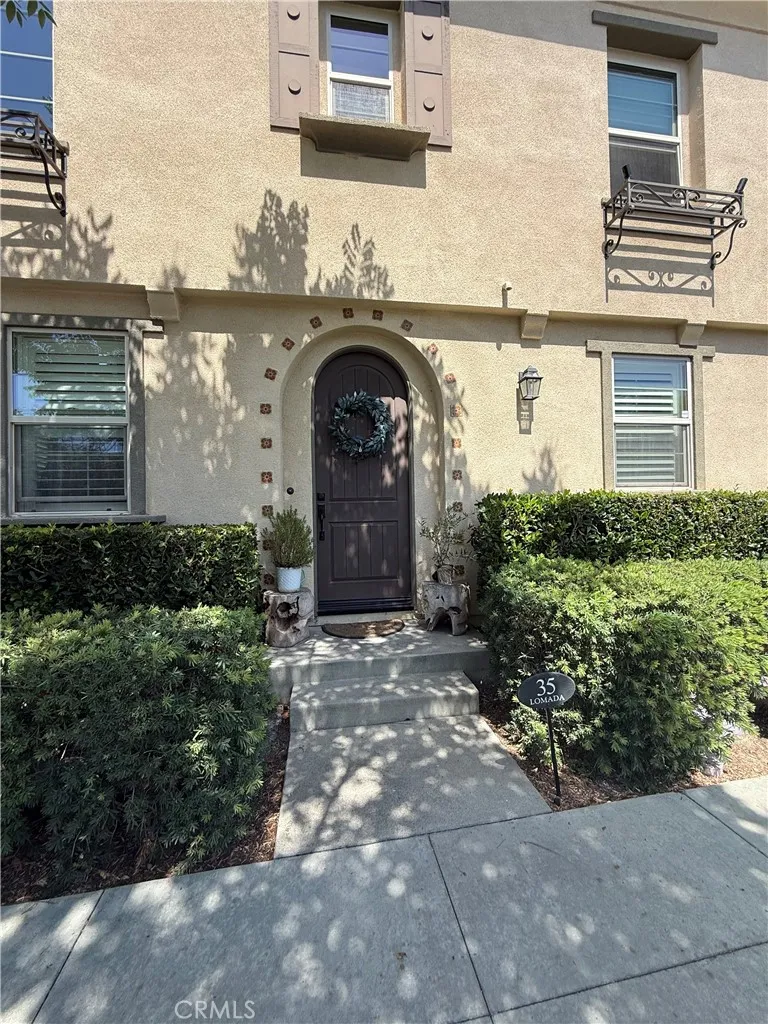35 Lomada Rancho Mission Viejo, CA 92694