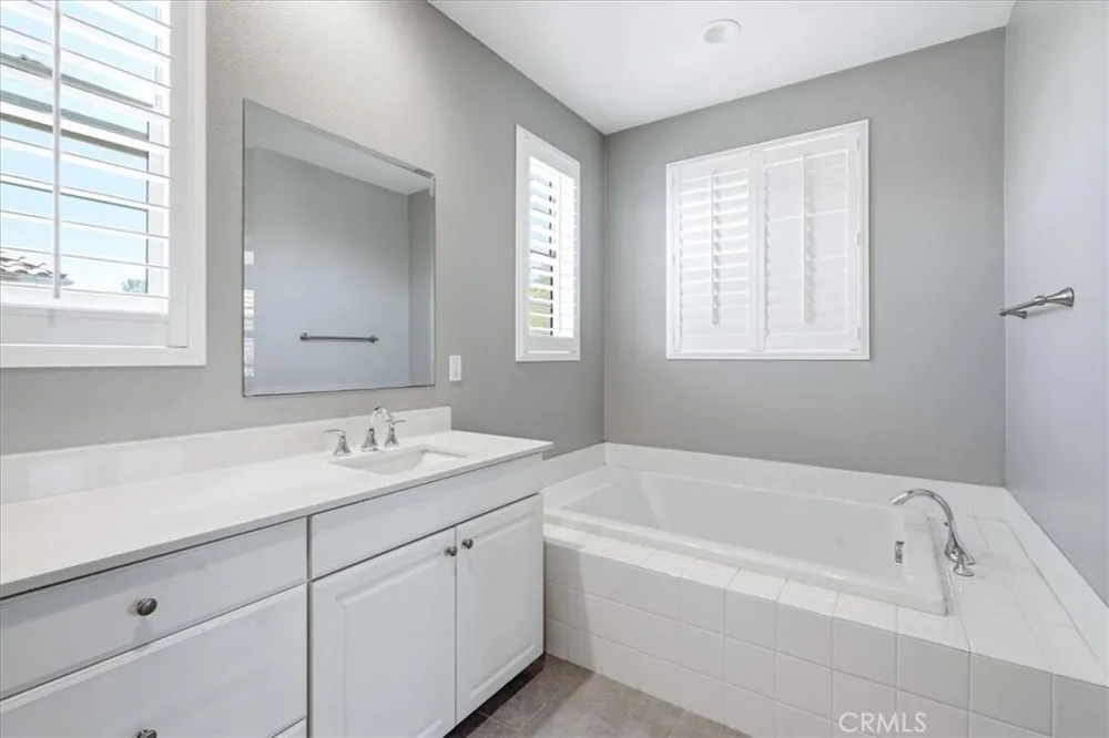 35 Lomada Rancho Mission Viejo, CA 92694