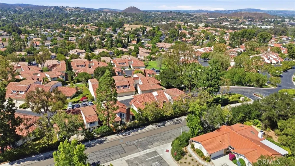 701 Blue Oak Avenue Newbury Park, CA 91320