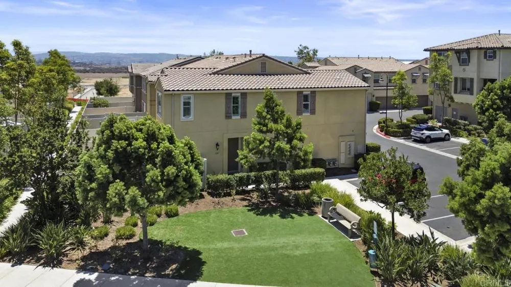 5526 Santa Alicia San Diego, CA 92154