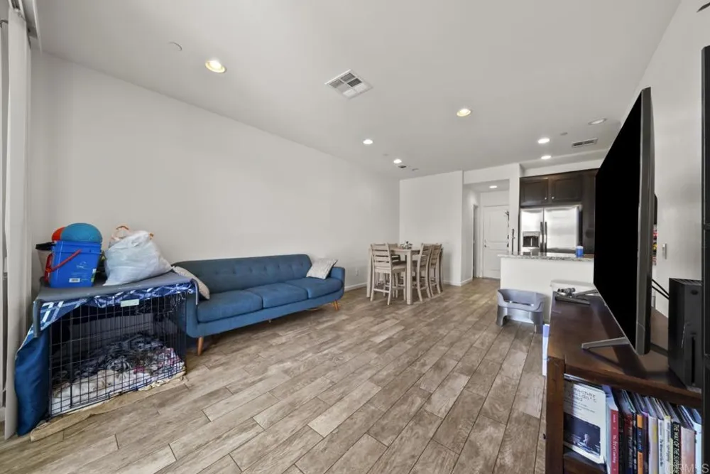5526 Santa Alicia San Diego, CA 92154