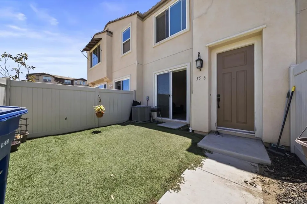 5526 Santa Alicia San Diego, CA 92154
