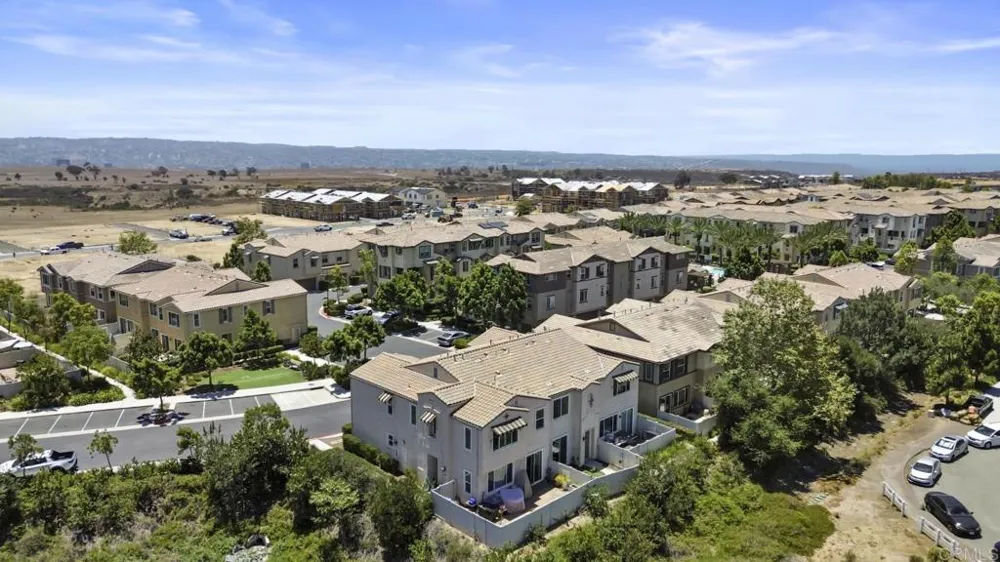 5526 Santa Alicia San Diego, CA 92154
