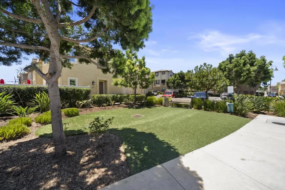 5526 Santa Alicia San Diego, CA 92154