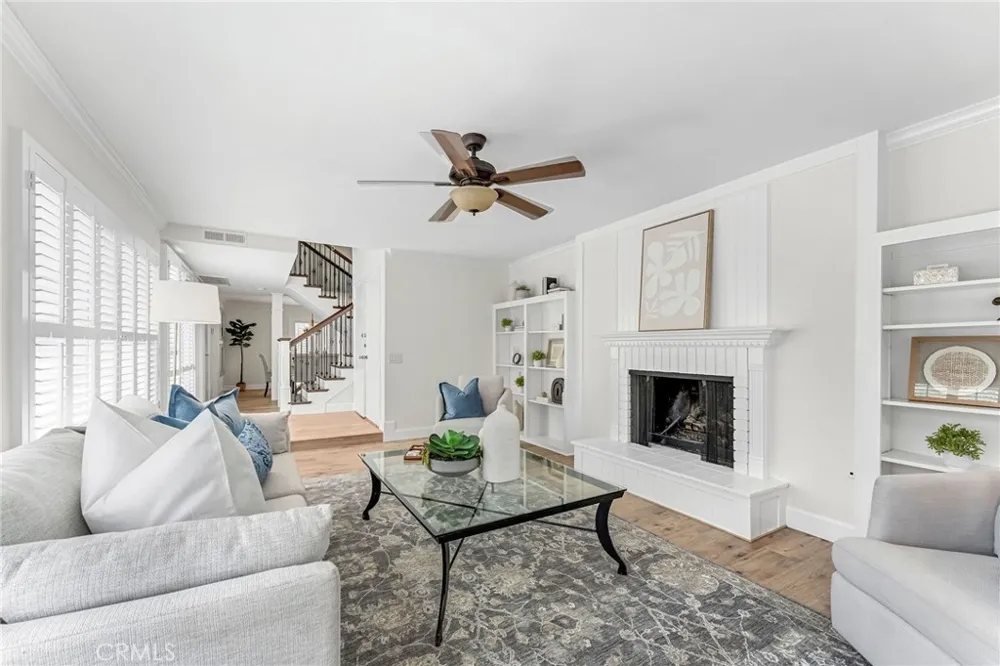 11 Almond Tree Irvine, CA 92612