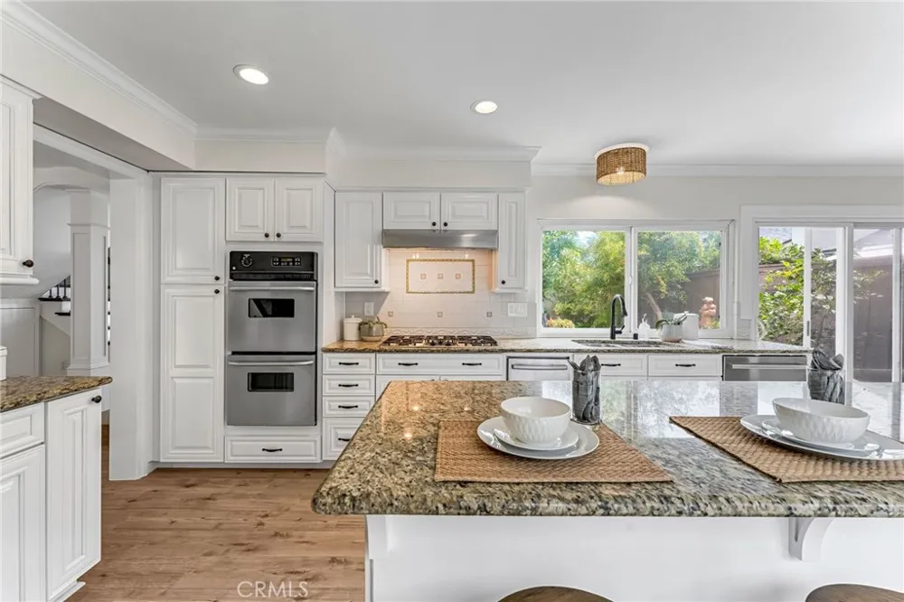 11 Almond Tree Irvine, CA 92612