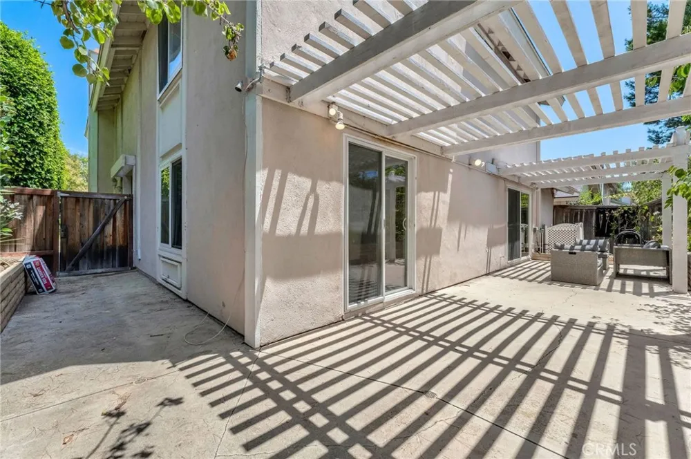11 Almond Tree Irvine, CA 92612