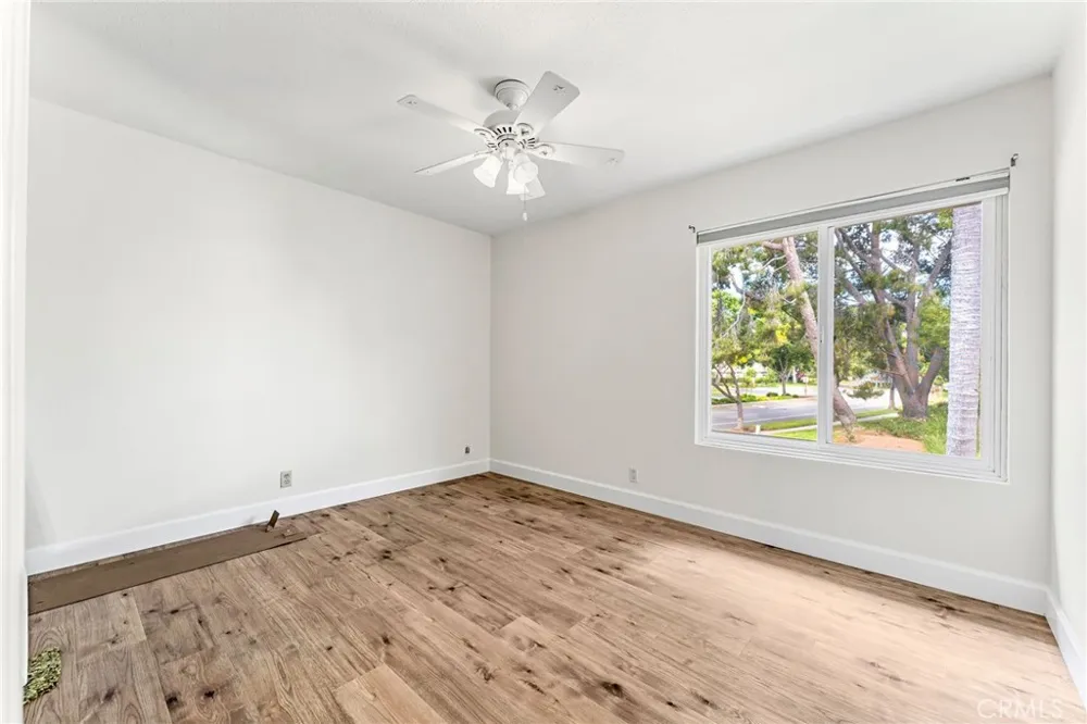 11 Almond Tree Irvine, CA 92612
