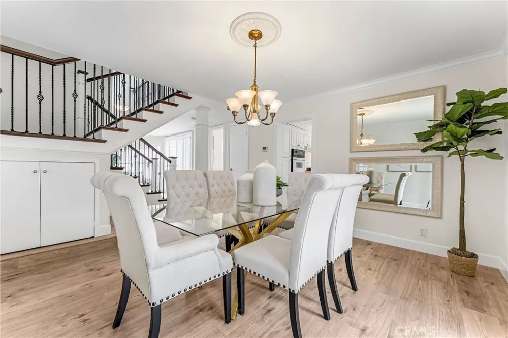 11 Almond Tree Irvine, CA 92612