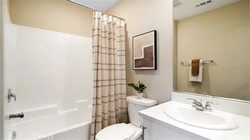 1327 Noble Rein Drive San Jacinto, CA 92582