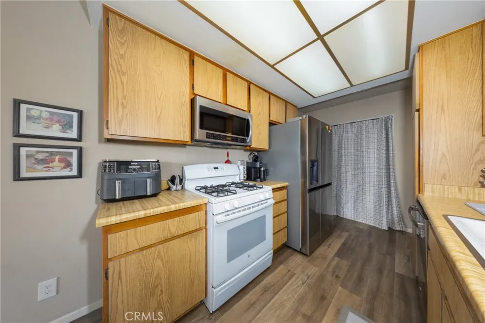 3180 Little Mountain #B San Bernardino, CA 92405