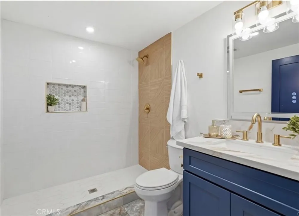 101 S Melrose Placentia, CA 92870