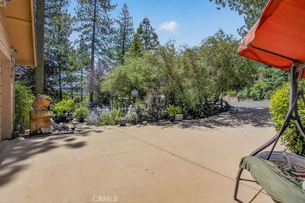 15901 Edgewood Pine Mountain Club, CA 93222