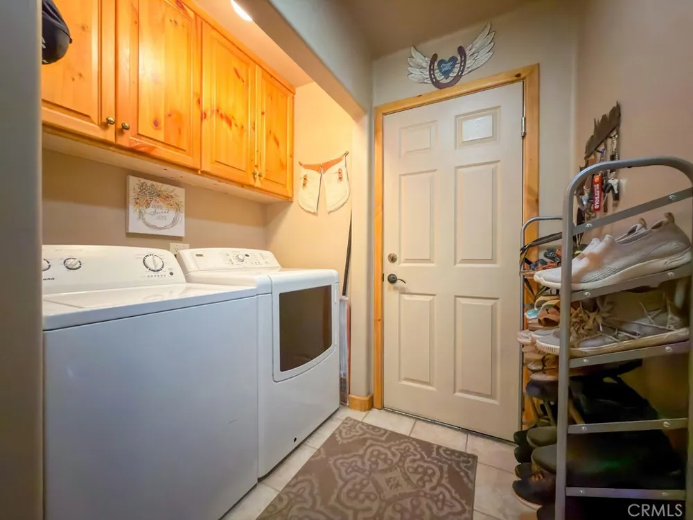 15901 Edgewood Pine Mountain Club, CA 93222