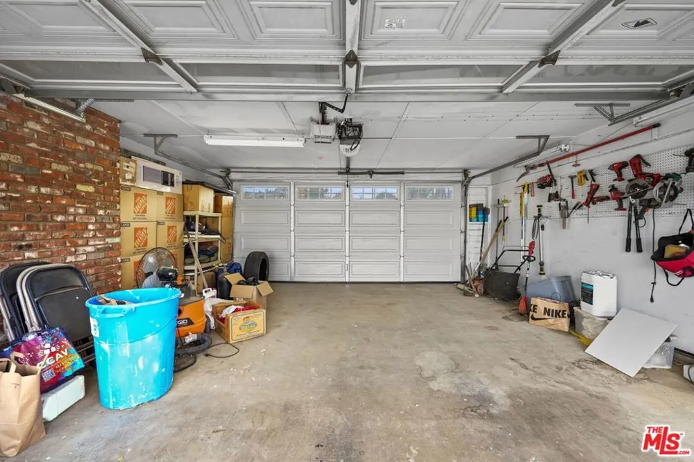 4631 W Avenue M8 Quartz Hill, CA 93536