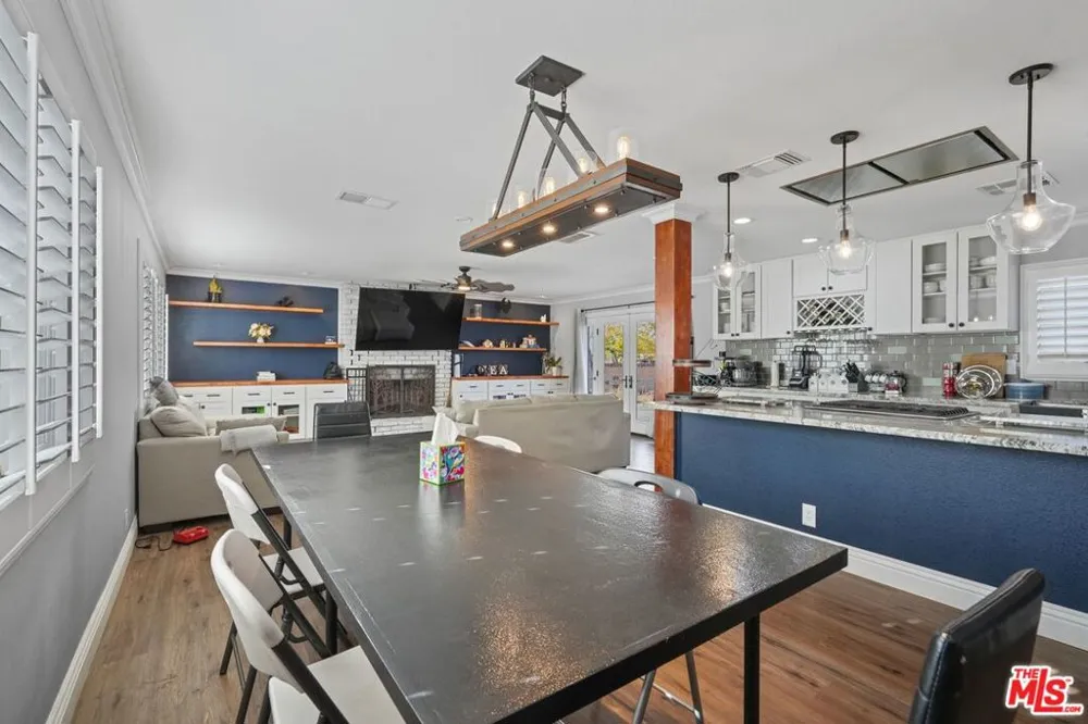 4631 W Avenue M8 Quartz Hill, CA 93536