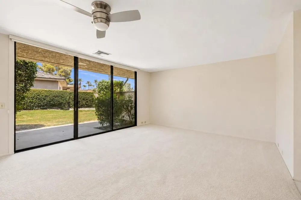 11 Dartmouth Drive Rancho Mirage, CA 92270