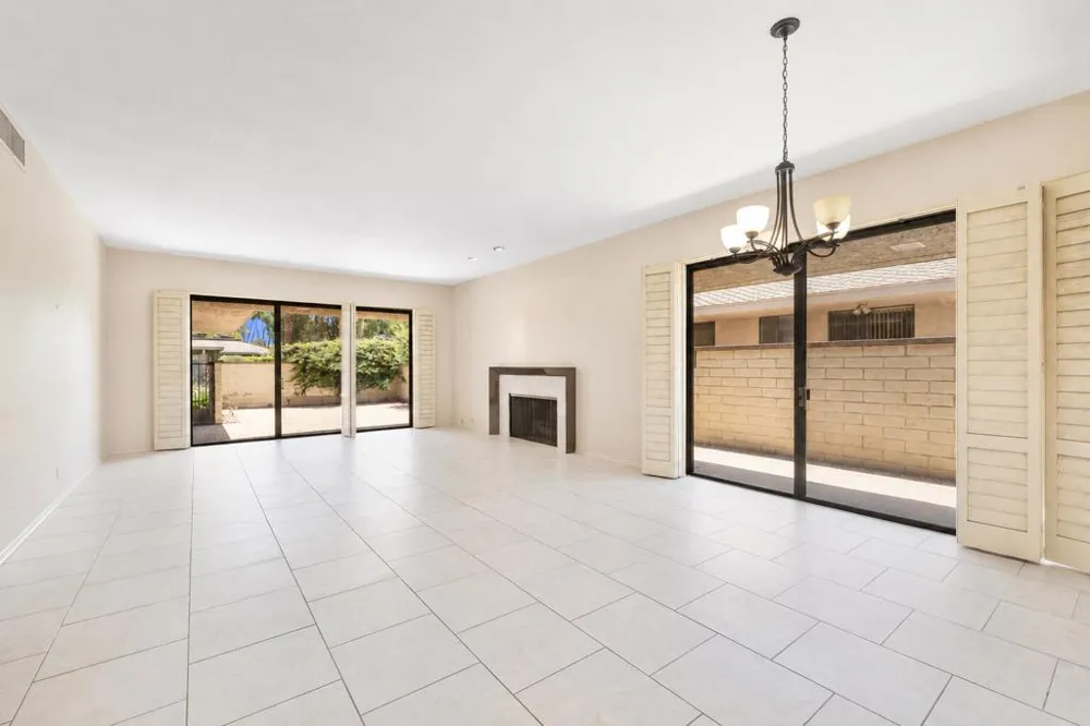 11 Dartmouth Drive Rancho Mirage, CA 92270