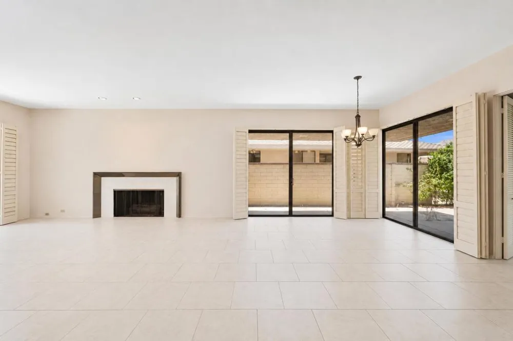 11 Dartmouth Drive Rancho Mirage, CA 92270