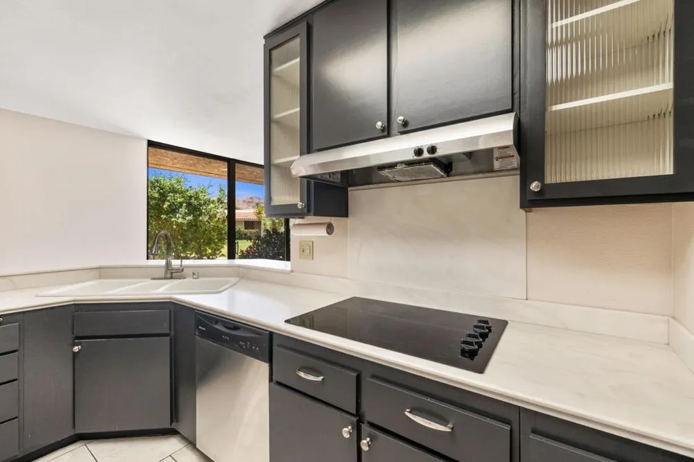 11 Dartmouth Drive Rancho Mirage, CA 92270