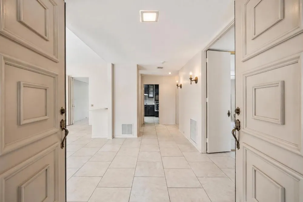 11 Dartmouth Drive Rancho Mirage, CA 92270