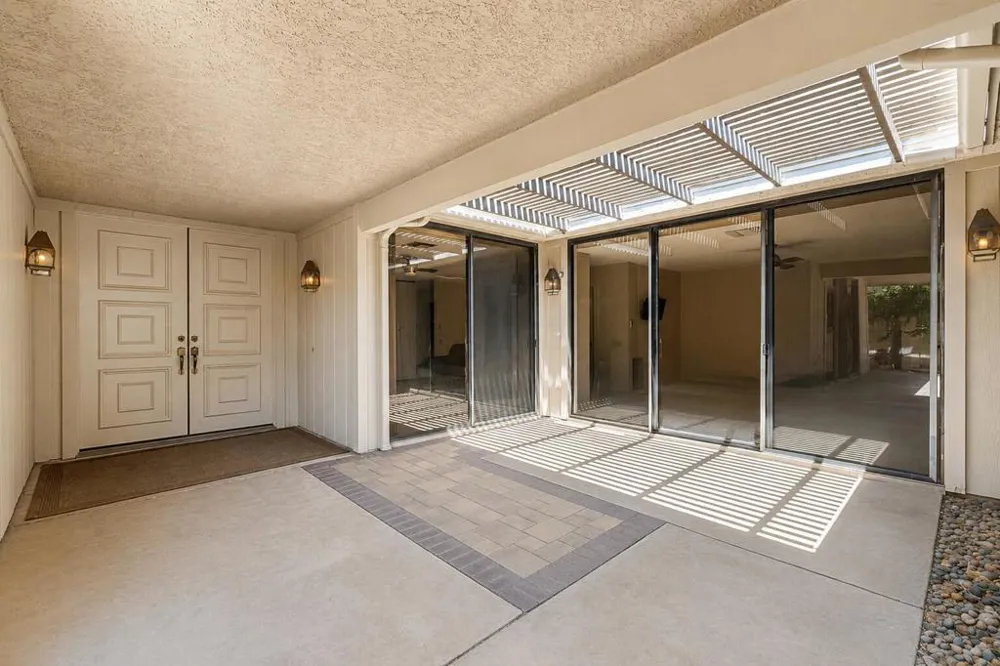 11 Dartmouth Drive Rancho Mirage, CA 92270