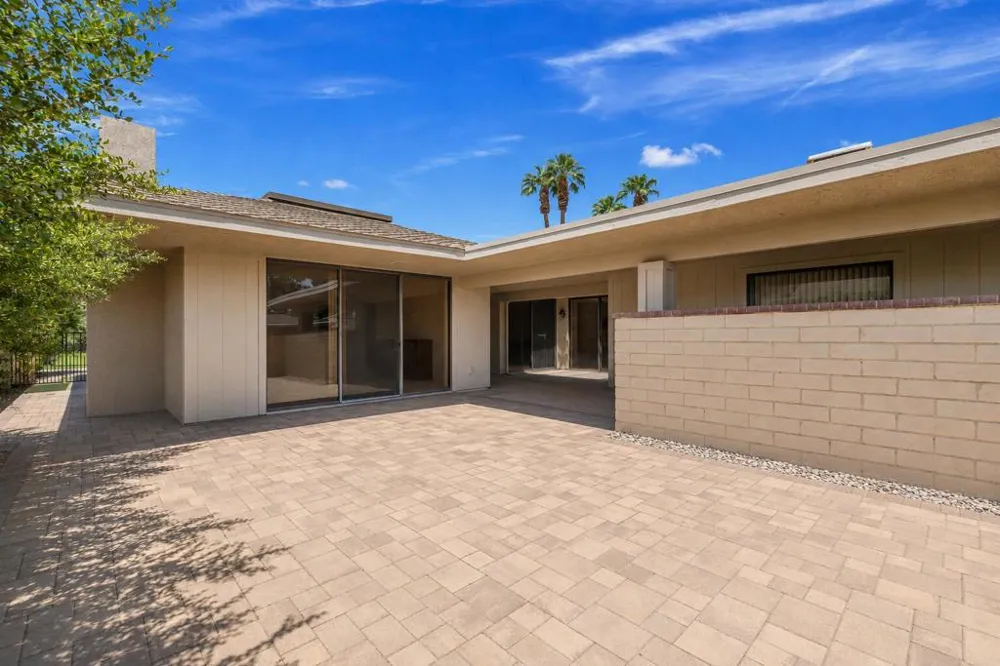 11 Dartmouth Drive Rancho Mirage, CA 92270