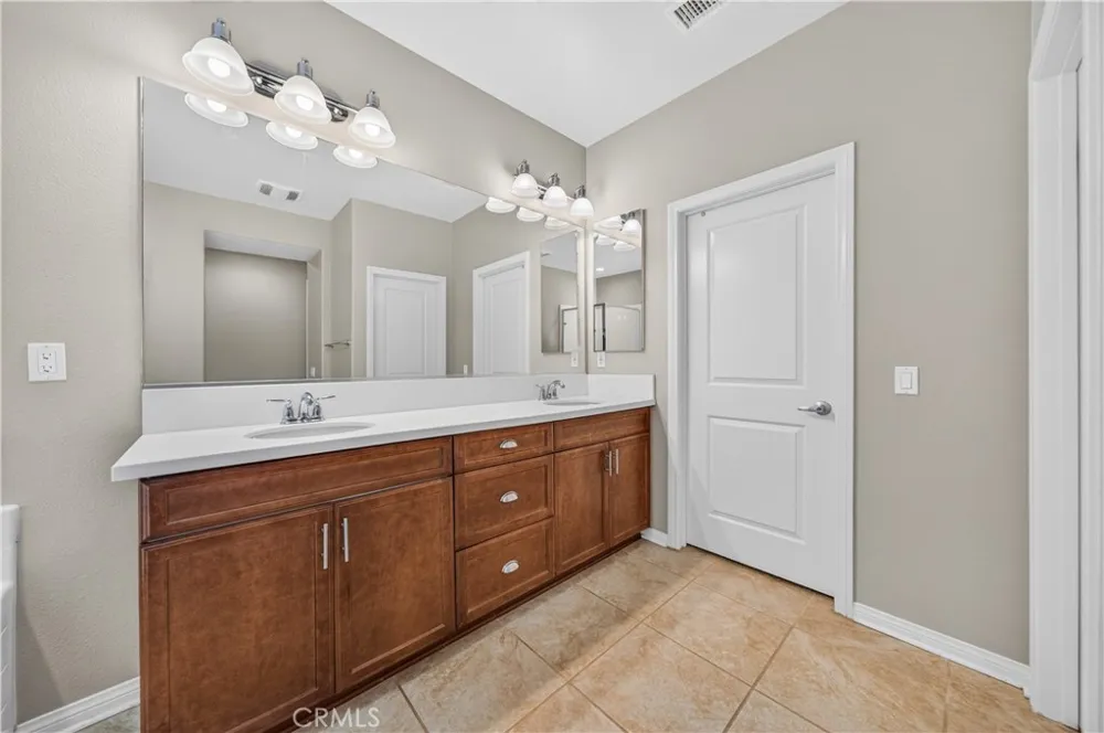 29898 Boathouse Cove Menifee, CA 92585