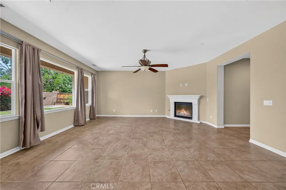 29898 Boathouse Cove Menifee, CA 92585
