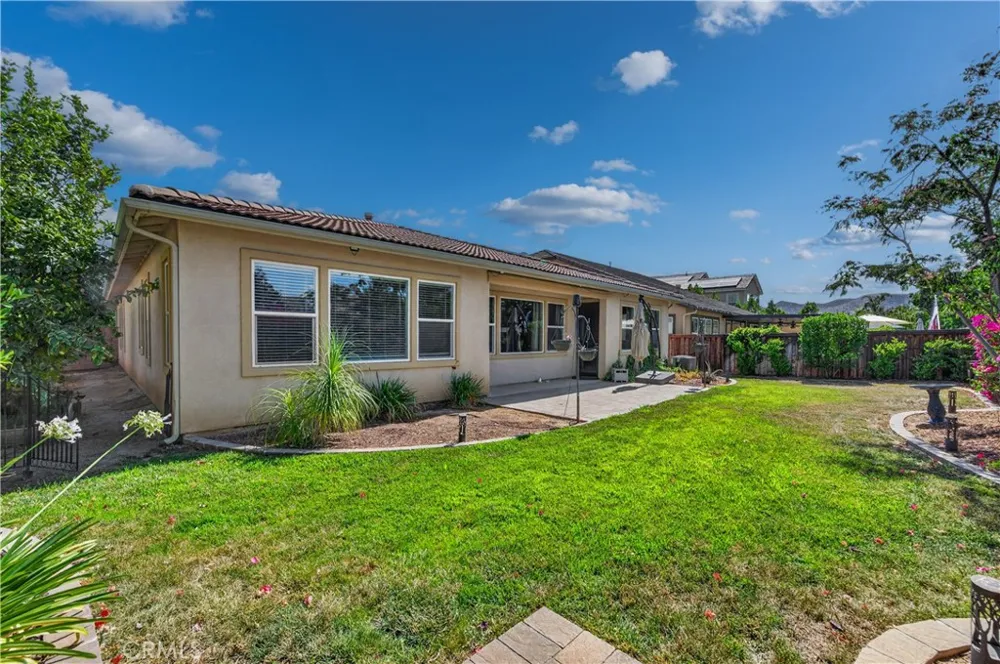 29898 Boathouse Cove Menifee, CA 92585