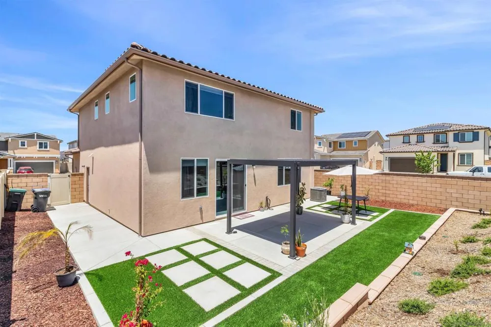 34470 Sakura French Valley, CA 92596