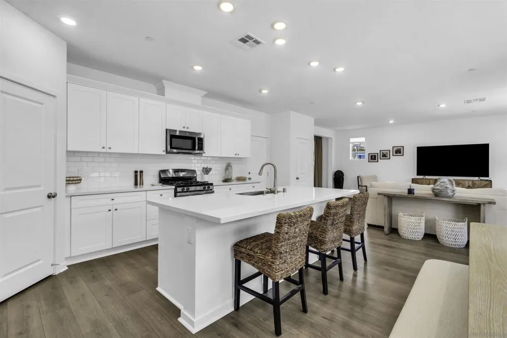34470 Sakura French Valley, CA 92596