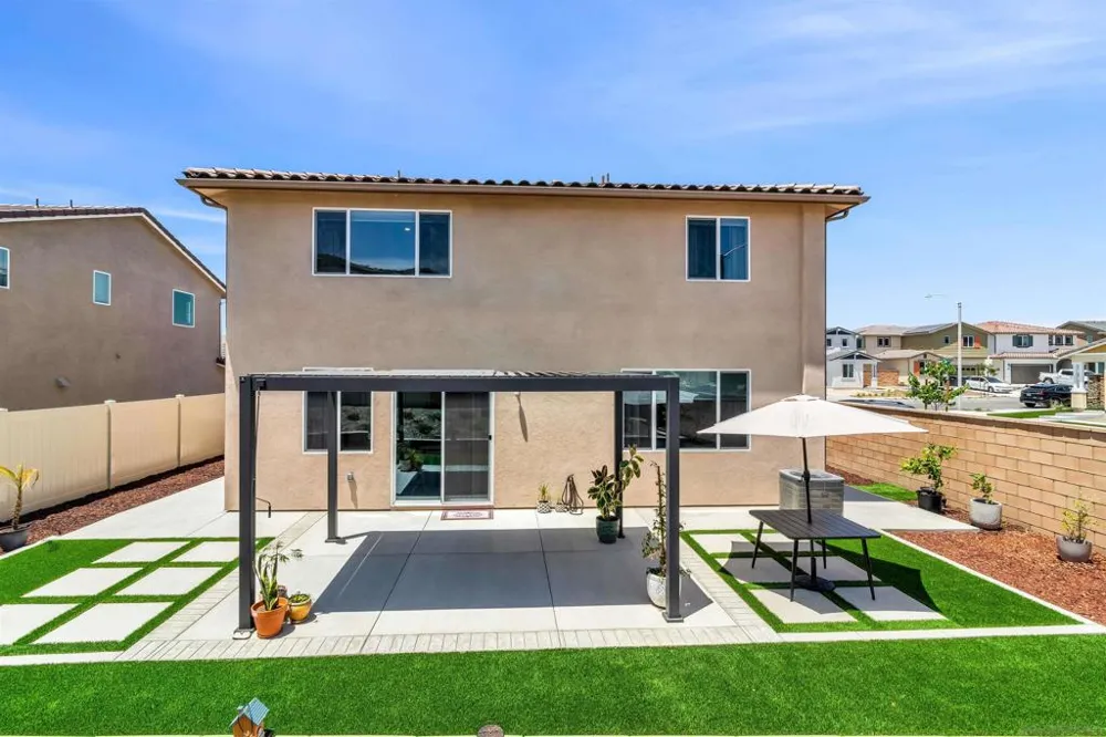 34470 Sakura French Valley, CA 92596