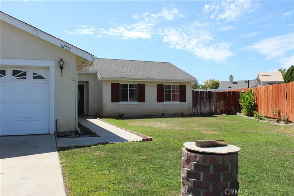 42933 Woodside Court Hemet, CA 92544