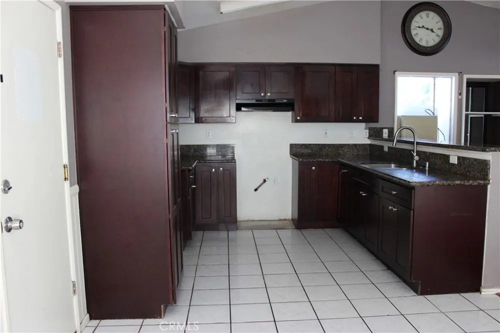 42933 Woodside Court Hemet, CA 92544