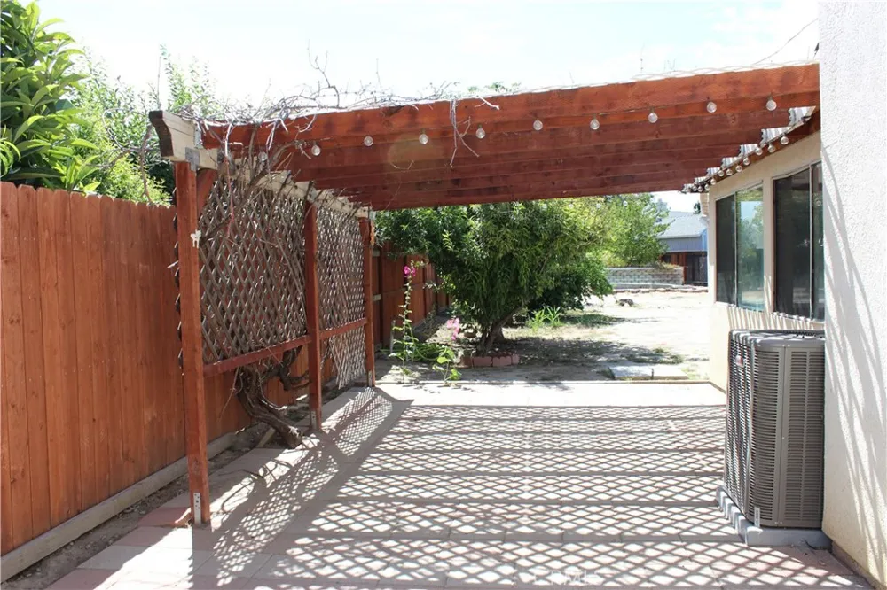 42933 Woodside Court Hemet, CA 92544