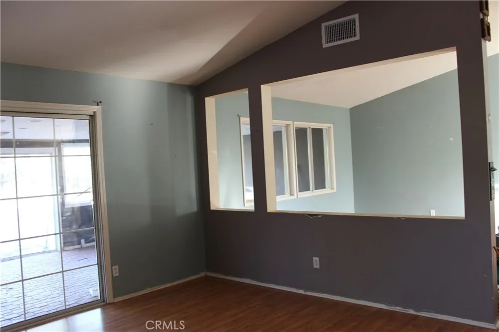 42933 Woodside Court Hemet, CA 92544