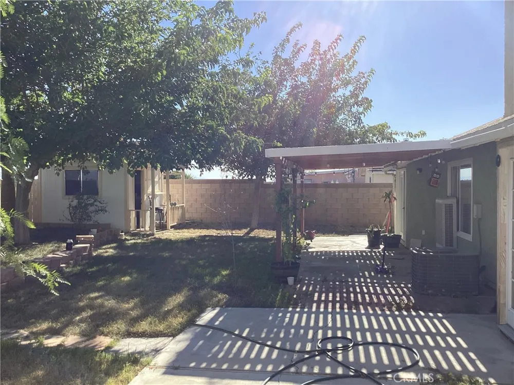 2116 Phlox Rosamond, CA 93560