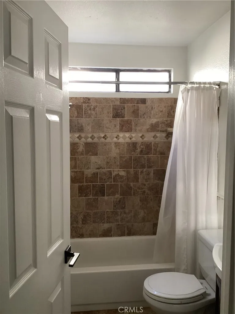 2116 Phlox Rosamond, CA 93560