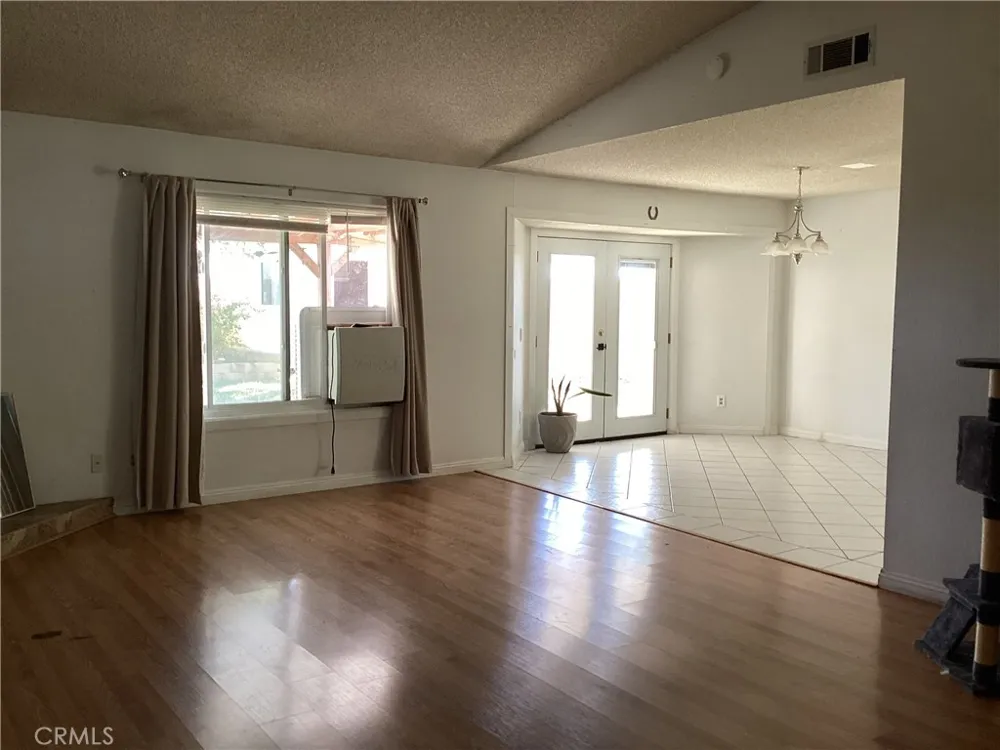 2116 Phlox Rosamond, CA 93560