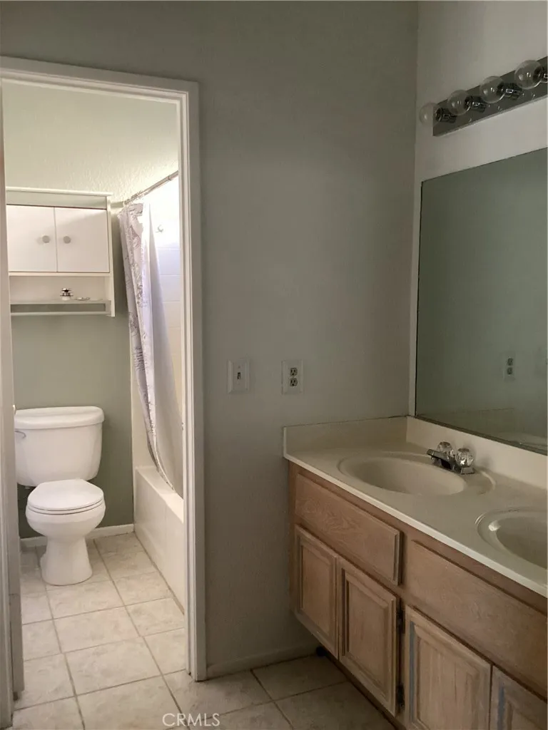 2116 Phlox Rosamond, CA 93560