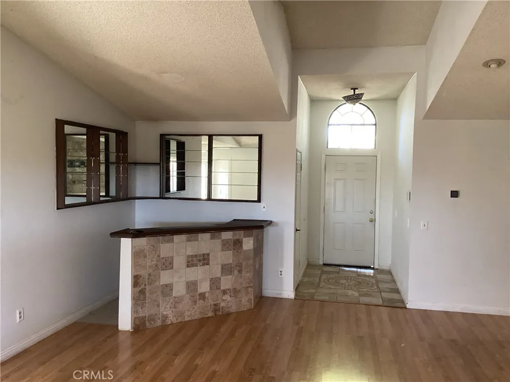 2116 Phlox Rosamond, CA 93560