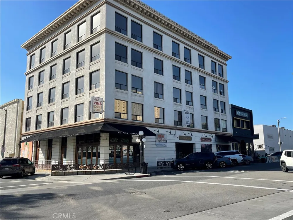 101 W Mission #305 Pomona, CA 91766