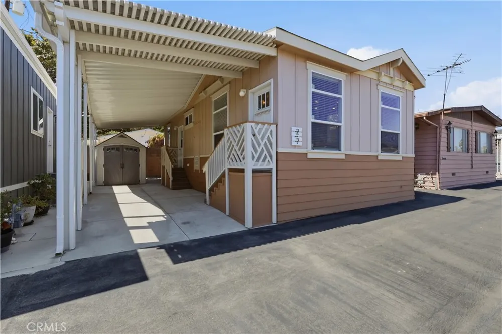 26006 Oak Street #27 Lomita, CA 90717