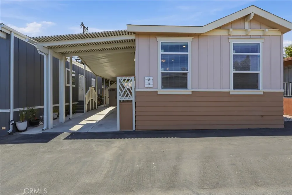 26006 Oak Street #27 Lomita, CA 90717