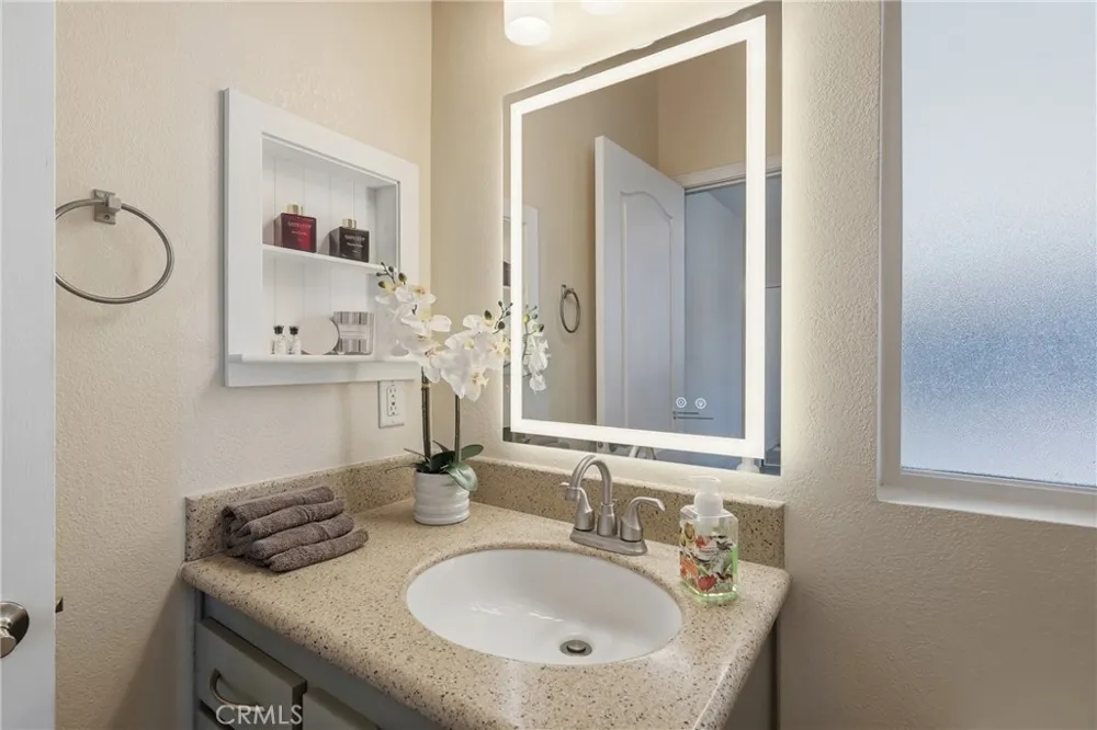 26006 Oak Street #27 Lomita, CA 90717