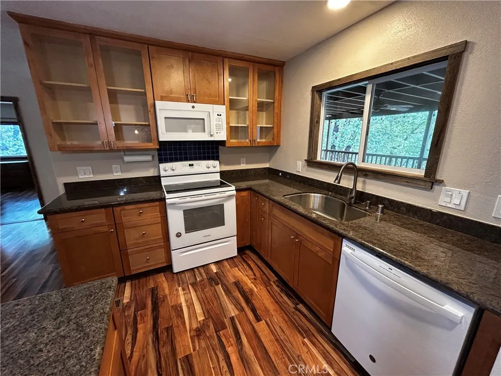 15305 Western Mine Road Middletown, CA 95461