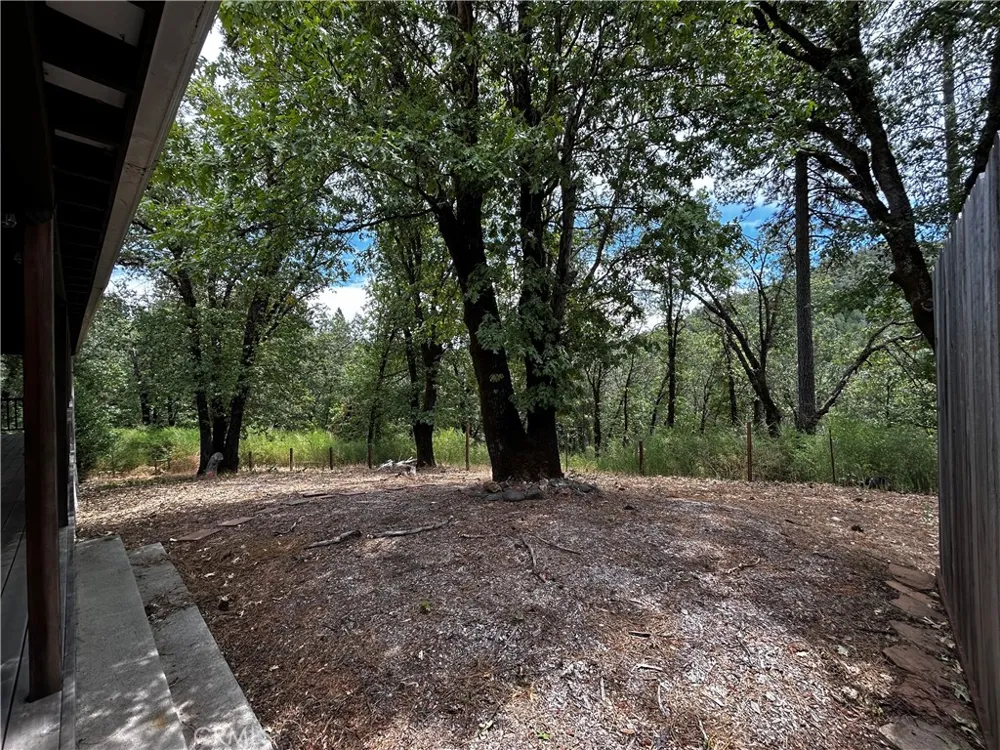 15305 Western Mine Road Middletown, CA 95461