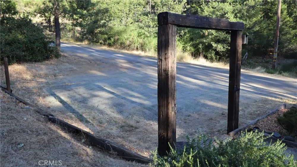 15305 Western Mine Road Middletown, CA 95461